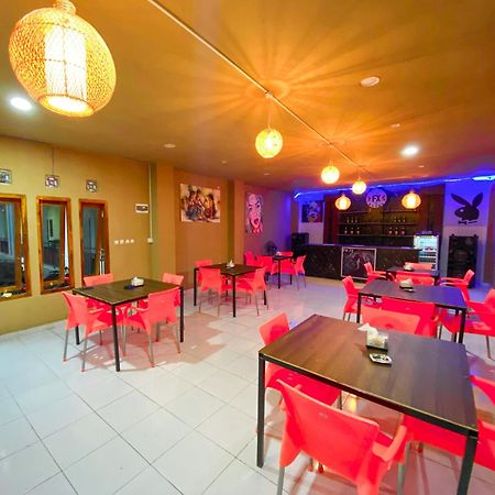 Fx72 Labuan Bajo Hotel المظهر الخارجي الصورة