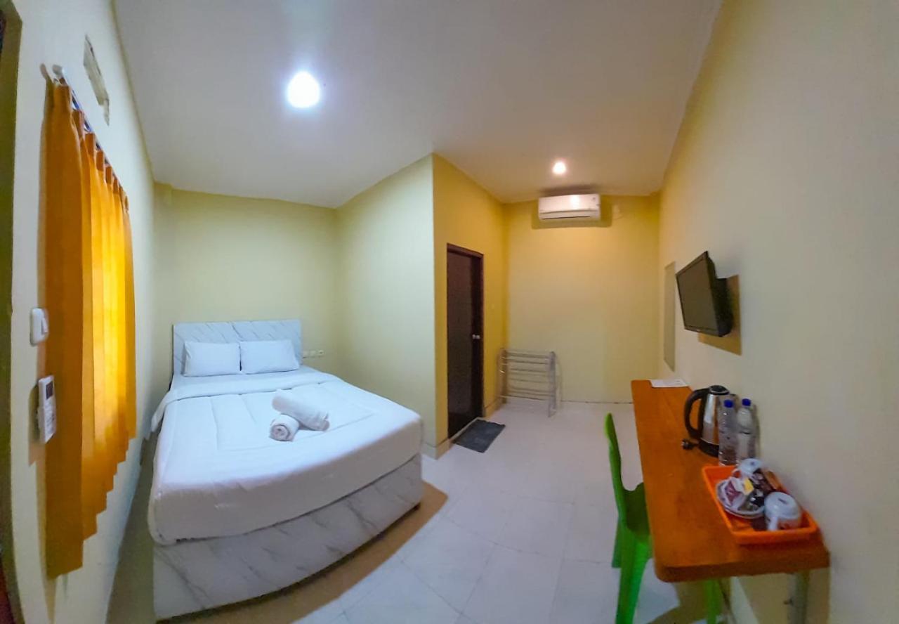 Fx72 Labuan Bajo Hotel المظهر الخارجي الصورة